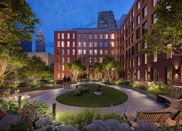 Photo of 335 8th Ave, New York, NY 10001
