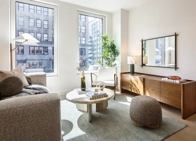 Photo of 335 8th Ave, New York, NY 10001