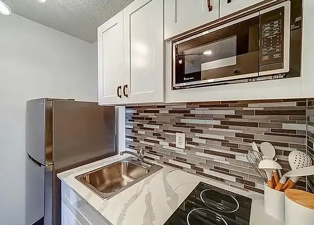 Property at Fusion At Rye 3030 - 3030 W Sam Houston Pkwy S, Houston, TX, 77042, 0 beds, 1 bath, [object Object]