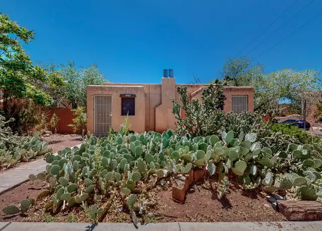 Property at 1900 Gold Ave SE Unit 1900, Albuquerque, NM, 87106, 3 beds, 1 bath, [object Object]