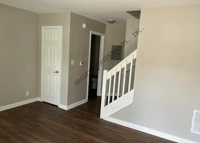 Property at 744 Marian Village Dr, Shelbyville, KY, 40065, 2 beds, 1.5 baths, [object Object]