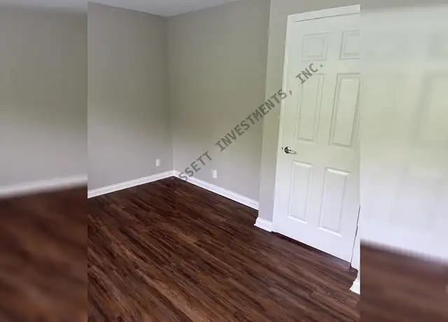 Property at 744 Marian Village Dr, Shelbyville, KY, 40065, 2 beds, 1.5 baths, [object Object]