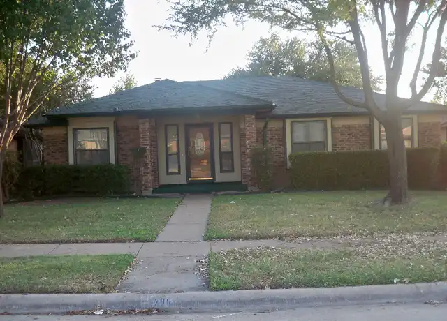 Property at 306 E Apollo Rd, Garland, TX, 75040, 4 beds, 2 baths, [object Object]