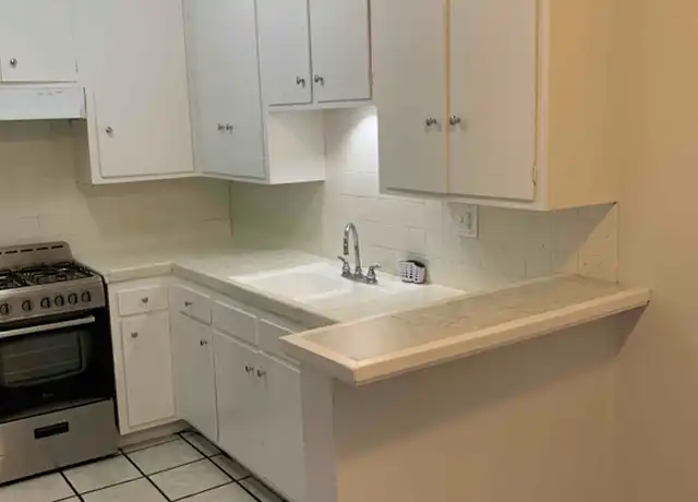 Property at 20957 Bryant St, Canoga Park, CA, 91304, 1 bed, 1 bath, [object Object]