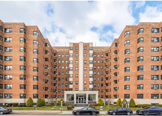 Property at 3130 Wisconsin Ave Unit 111, Washington, DC, 20016, 1 bed, 1 bath, [object Object]