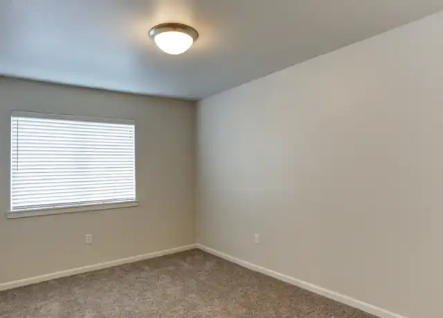 Property at 16533 NE Halsey St Unit A-206, Portland, OR, 97230, 3 beds, 2 baths, [object Object]