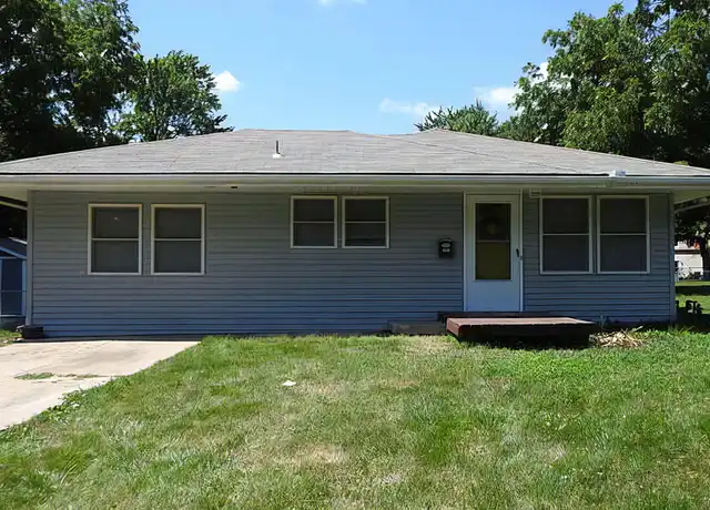 Property at 4108 Elledge Dr, Roeland Park, KS, 66205, 4 beds, 2 baths, [object Object]