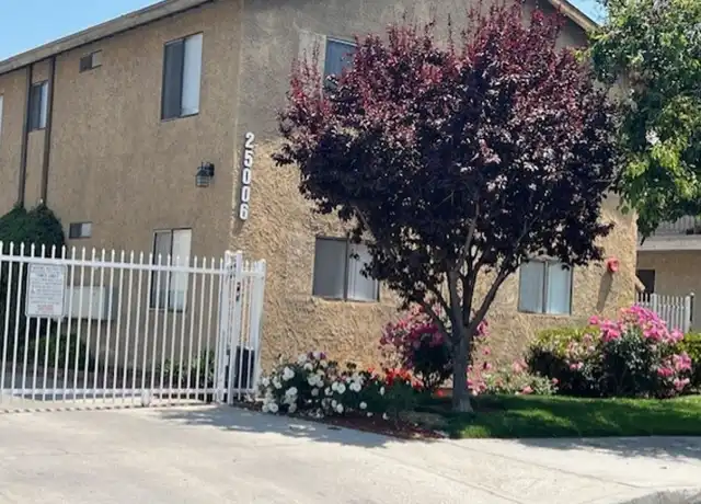 Property at 25006 Walnut St Unit 02, Santa Clarita, CA, 91321, 2 beds, 2 baths, [object Object]