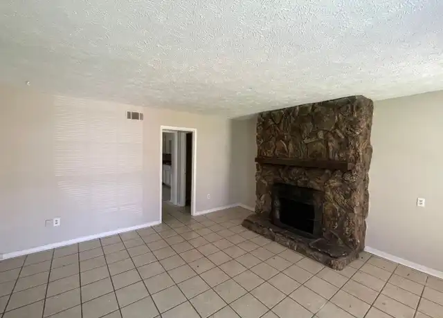Property at 5731 Horton Ave Unit A, Jackson, MS, 39206, 3 beds, 1.5 baths, [object Object]