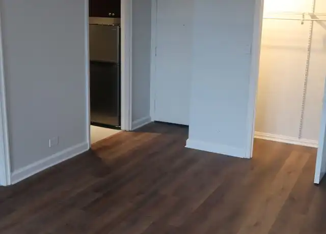 Property at 535 W Cornelia Ave Unit 1208, Chicago, IL, 60657, 0 beds, 1 bath, [object Object]
