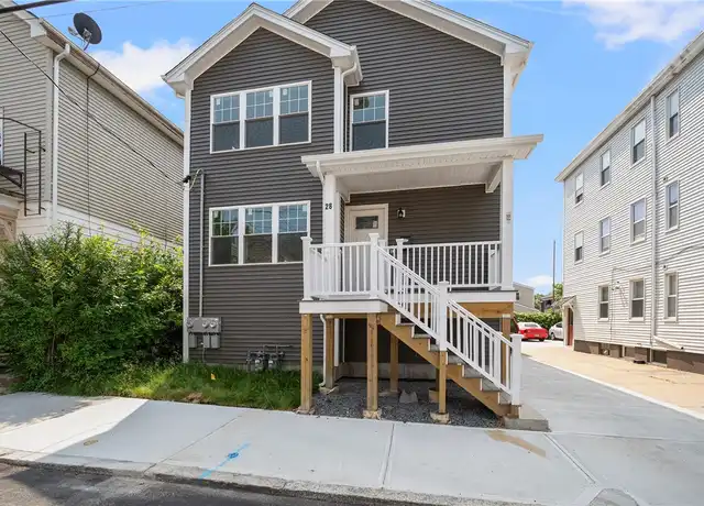 Property at 28 Grosvenor Ave #2, Providence, RI, 02908, 4 beds, 2 baths, [object Object]