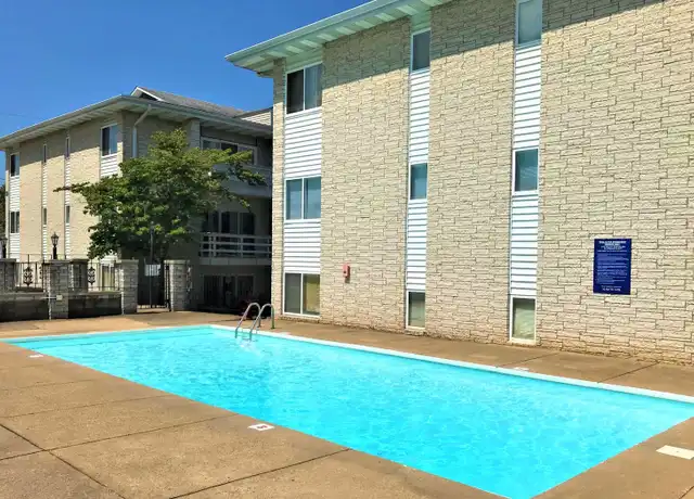 Property at 2801 Emerson Ave Apt 28, Parkersburg, WV, 26104, 2 beds, 1 bath, [object Object]