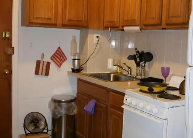 Property at 762 Huntington Ave, Boston, MA, 02115, 1 bed, 1 bath, [object Object]