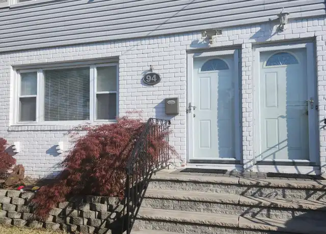 Property at 94 Pennsylvania Ave, Hempstead, NY, 11550, 2 beds, 1 bath, [object Object]