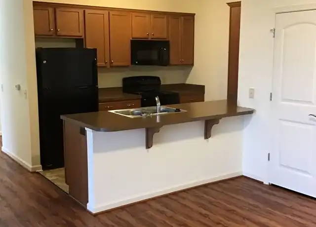 Property at 231 Kilgannon Ln Unit SU30253, Lancaster, PA, 17603, 2 beds, 2 baths, [object Object]