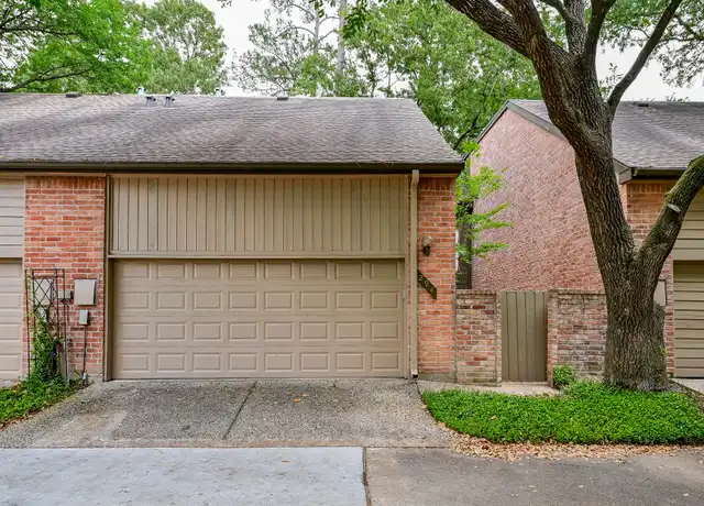 Property at 294 Sugarberry Cir, Houston, TX, 77024, 2 beds, 2.5 baths, [object Object]