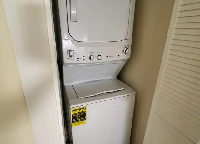 Property at 10 Centennial Pl Unit 10-2, Framingham, MA, 01701, 3 beds, 1 bath, [object Object]
