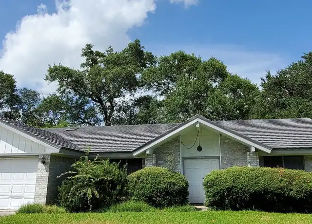 Property at 6420 Westgate Dr, Beaumont, TX, 77706, 3 beds, 2 baths, [object Object]