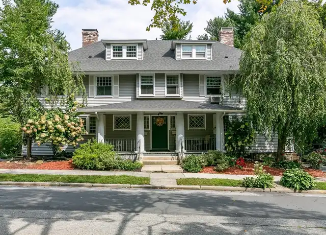 Property at 54 Beeching St Unit Left, Worcester, MA, 01602, 5 beds, 1.5 baths, [object Object]