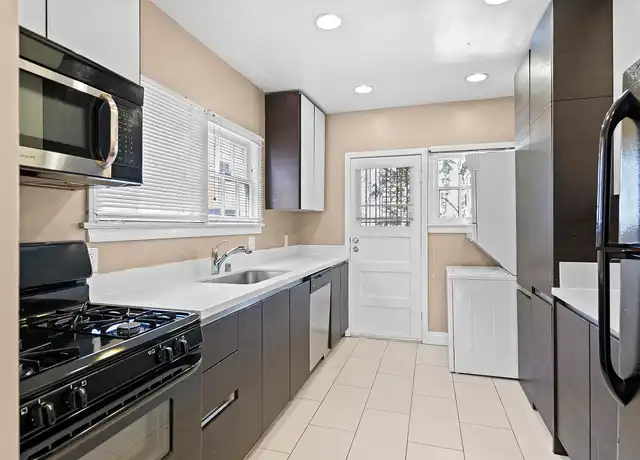 Property at Vista Magnolia - 1201 W 27th St, Los Angeles, CA, 90007, 3 beds, 3 baths, [object Object]