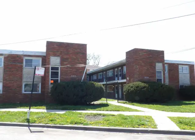 Property at 7806 S Troy St Unit 7806 16, Chicago, IL, 60652, 1 bed, 1 bath, [object Object]