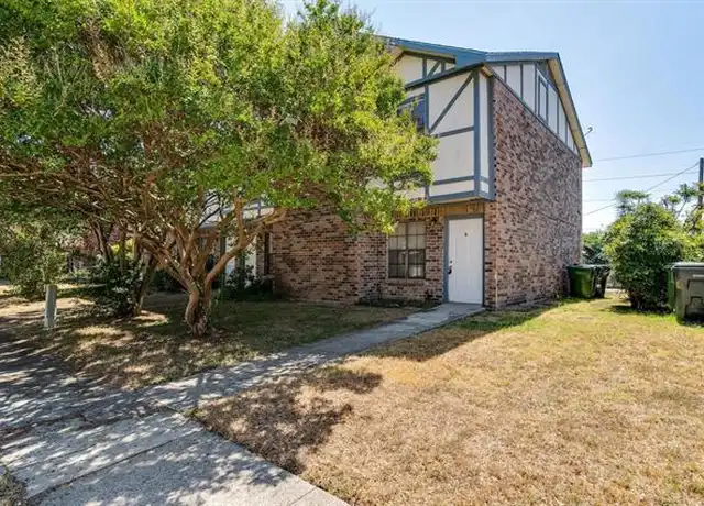 Property at 2822 Wimbledon Ct Unit C, Garland, TX, 75041, 2 beds, 1.5 baths, [object Object]