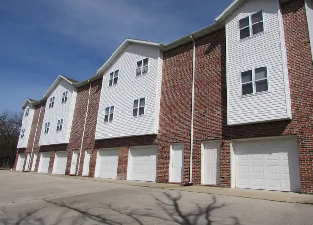 Property at 104 Viren Ln Unit 2, Waynesville, MO, 65583, 2 beds, 1.5 baths, [object Object]
