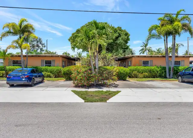 Property at 712 SE 4th Ave, Delray Beach, FL, 33483, 2 beds, 1 bath, [object Object]