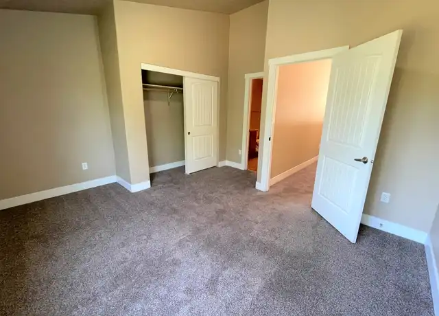 Property at 16650 N Profit Cir Unit 102, Nampa, ID, 83687, 2 beds, 2.5 baths, [object Object]