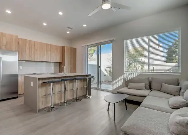Property at Arcadia Views - 2640 N 52nd St, Phoenix, AZ, 85008, 1-2 bed, 1-2 bath, [object Object]