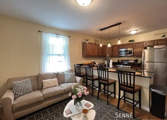 Property at 40 Gorham St Unit 1, Somerville, MA, 02144, 4 beds, 2 baths, [object Object]