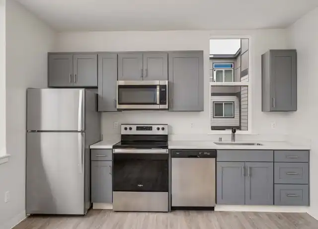 Property at 4312 S Puget Sound Ave Unit 305, Tacoma, WA, 98409, 1 bed, 1 bath, [object Object]