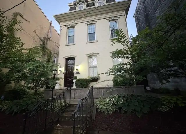 Property at 615 W Market St, Pottsville, PA, 17901, 5 beds, 2.5 baths, [object Object]