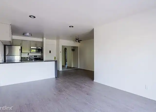 Property at Miracle Mile Terrace - 5700 W Olympic Blvd, Los Angeles, CA, 90036, 1 bed, 1 bath, [object Object]