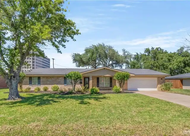 Property at 808 Kerria Ave, McAllen, TX, 78501, 4 beds, 3 baths, [object Object]
