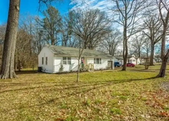 Property at 6103 Bermuda Ave, Chattanooga, TN, 37412, 3 beds, 1 bath, [object Object]