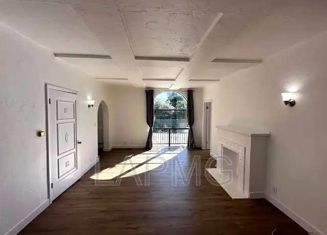 Property at 7733 Hampton Ave Unit 1, West Hollywood, CA, 90046, 1 bed, 1 bath, [object Object]