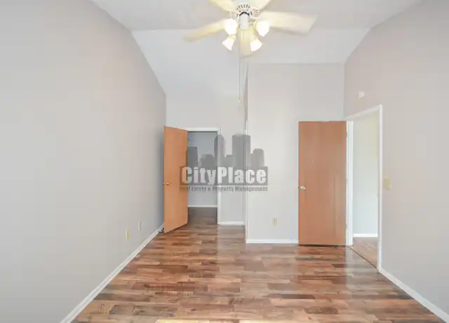 Property at 4270 Village Parkway Cir E #5, Indianapolis, IN, 46254, 2 beds, 2 baths, [object Object]