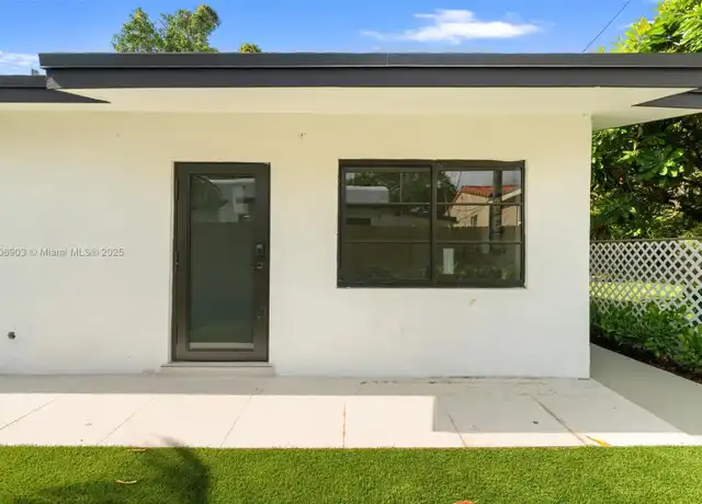 Property at 2442 SW 3rd St Unit 3, Miami, FL, 33135, 0 beds, 1 bath, [object Object]
