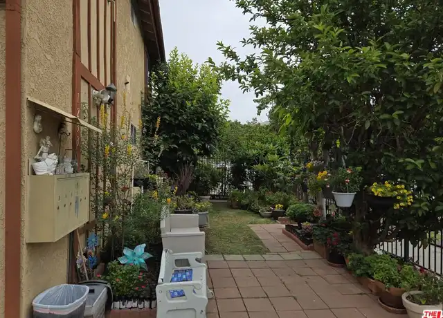 Property at 1233 Tamarind Ave #3, Los Angeles, CA, 90038, 2 beds, 1 bath, [object Object]