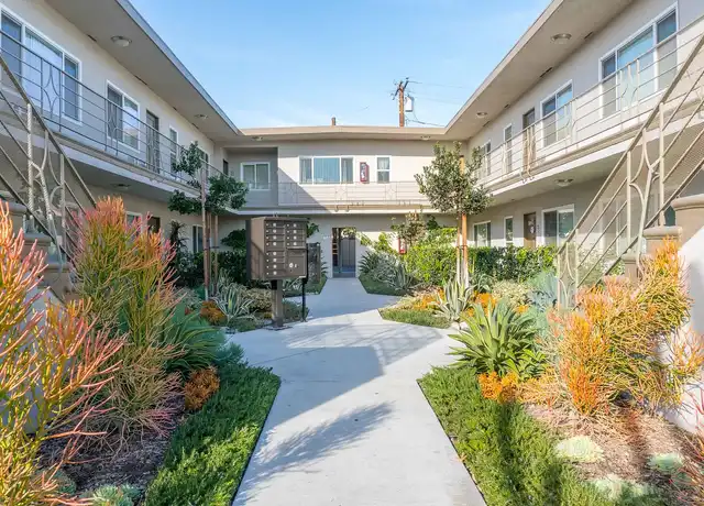 Property at Aberdeen Bay Apartments - 12451 El Rey Pl, Garden Grove, CA, 92840, 1 bed, 1 bath, [object Object]