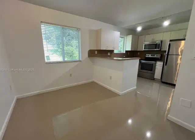 Property at 990 NE 33rd Ter, Homestead, FL, 33033, 3 beds, 2 baths, [object Object]