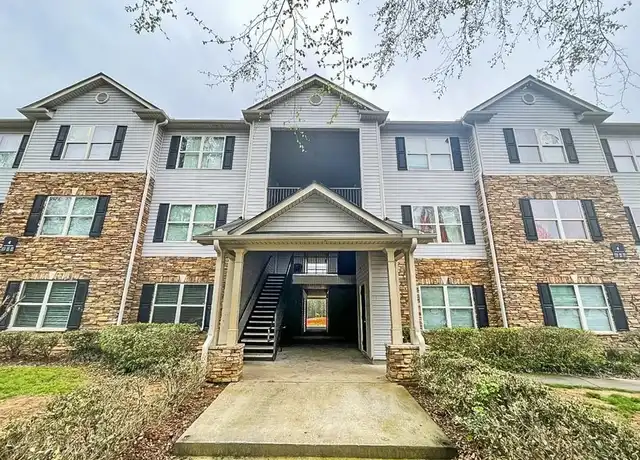 Property at 4103 Fairington Club Dr, Lithonia, GA, 30038, 3 beds, 2 baths, [object Object]