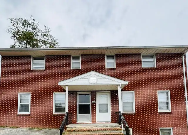 Property at 575 Quesenberry St Unit 3, Christiansburg, VA, 24073, 2 beds, 2 baths, [object Object]