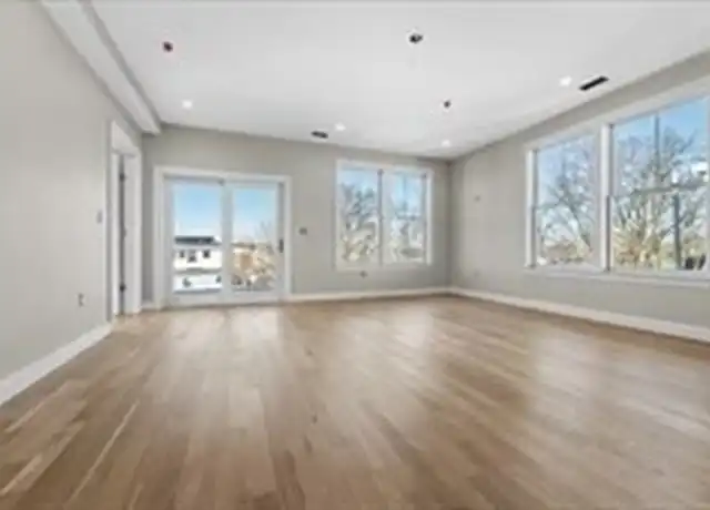 Property at 40 Waverly St Unit 1, Boston, MA, 02135, 4 beds, 3 baths, [object Object]