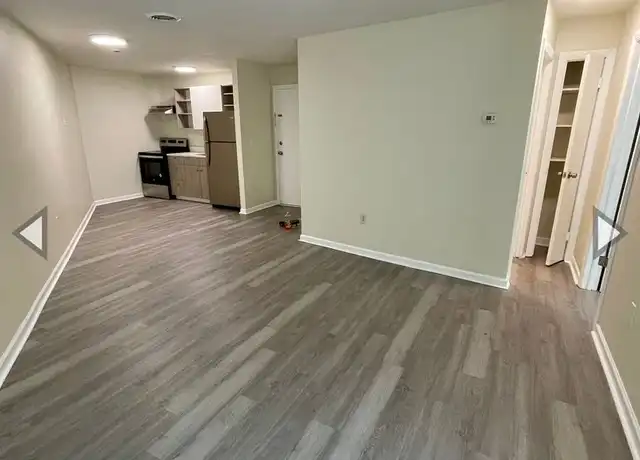 Property at 27 Pleasant St, East Windsor, CT, 06088, 1 bed, 1 bath, [object Object]