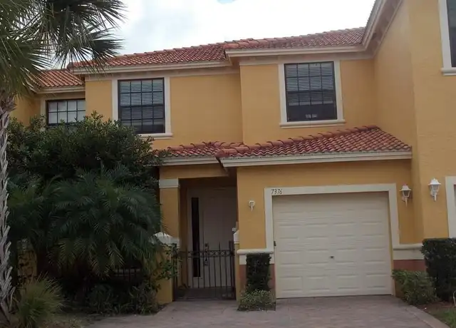 Property at 7376 Bristol Cir, Naples, FL, 34120, 3 beds, 2.5 baths, [object Object]