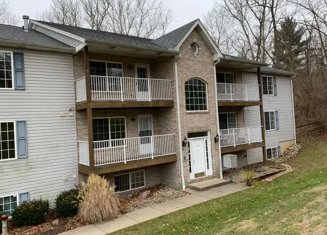 Property at 1005 Valley View Ln Unit 8, Loveland, OH, 45140, 2 beds, 1 bath, [object Object]