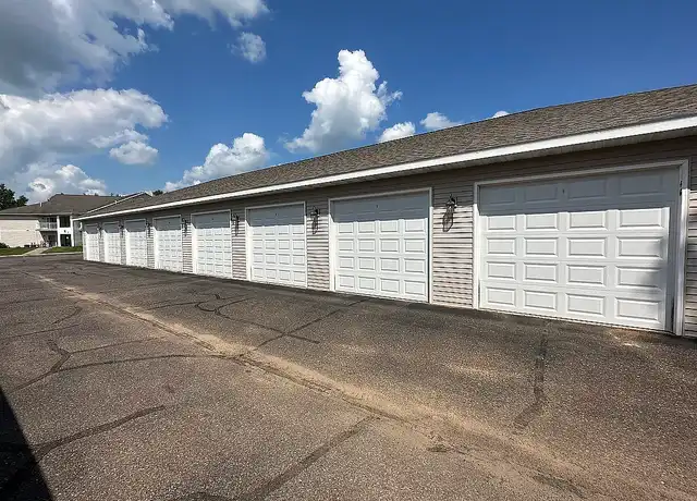 Property at 650 Northern Meadows Pkwy, Menomonie, WI, 54751, 2 beds, 1 bath, [object Object]