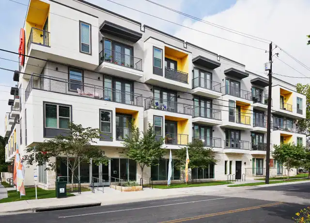 Property at 605 W Saint Johns Ave Unit B1-05, Austin, TX, 78752, 2 beds, 2 baths, [object Object]
